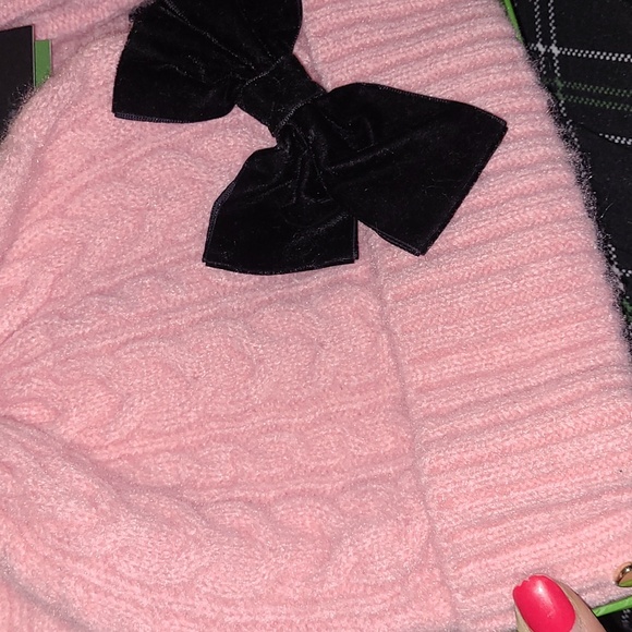 KATE SPADE 3pc Pink Knit Hat Scarf & Gloves Set with Black Bows - Picture 9 of 13